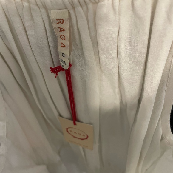 RAGA NWT EMBROIDERED JUMPSUIT - Picture 6 of 6